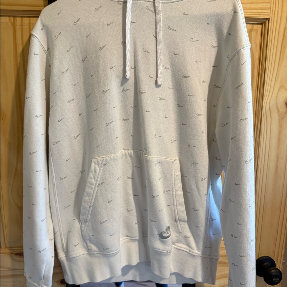 Nike Men's White Hoodie with Logo Pattern. Medium